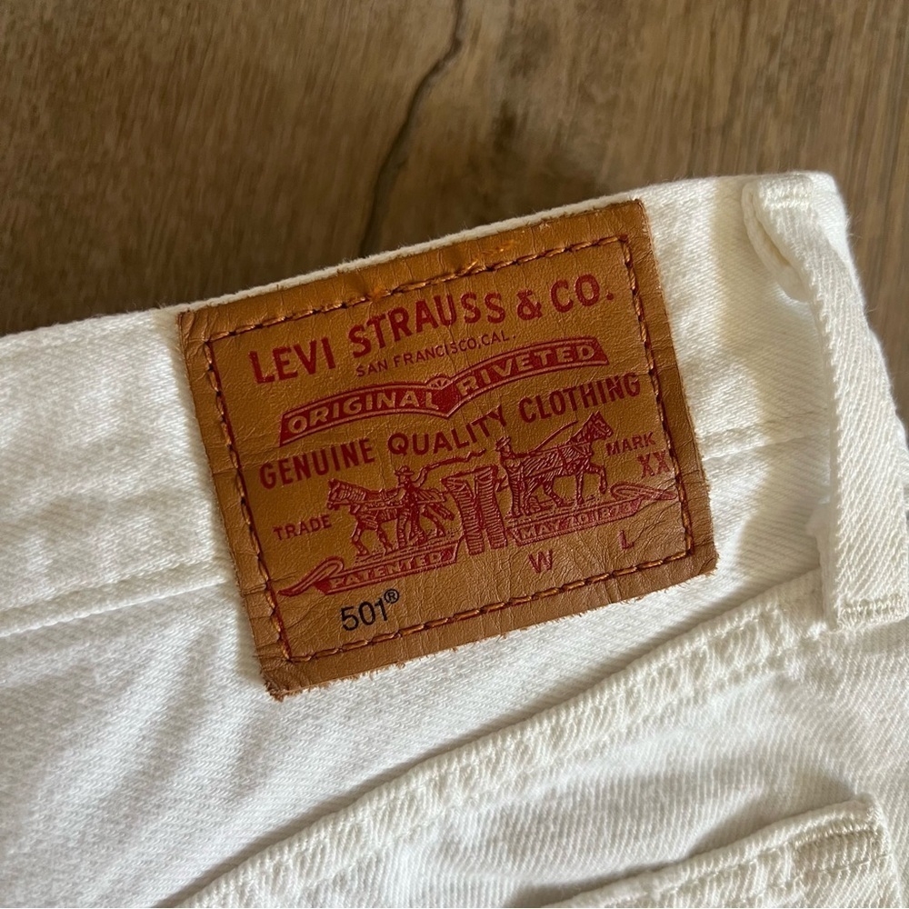 Levi's Premium 501 Big E Tab Cropped Distressed Jeans - High Rise Straight Leg - Picture 9 of 15